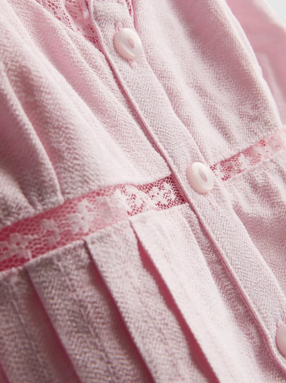 The Primark Scene | Babydoll-Trägertop mit Spitzenmuster