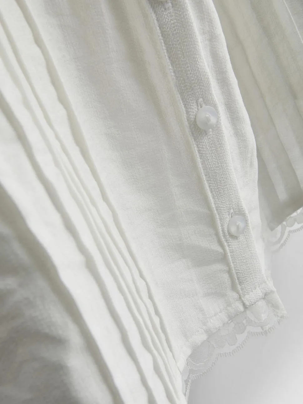 The Primark Scene | Babydoll-Trägertop mit Spitzenmuster
