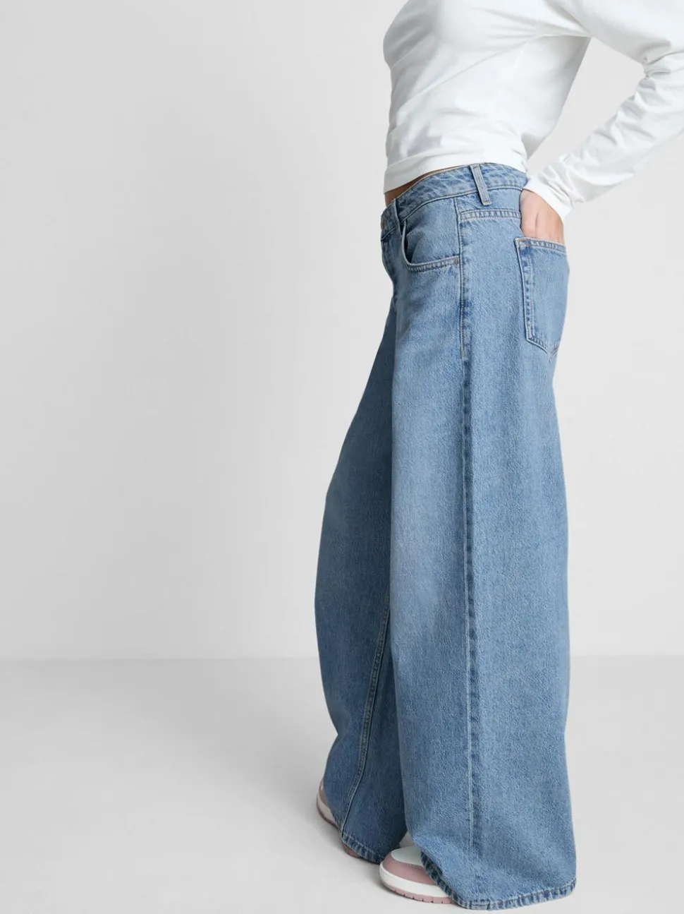 The Primark Scene | Baggy-Jeans mit niedriger Leibhöhe