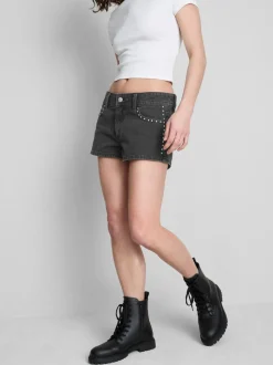 The Primark Scene | Nietenbesetzte Micro-Shorts aus Baumwoll-Denim