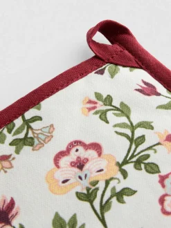 Topflappen mit Blumenmuster