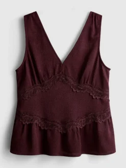 Top in Knitteroptik mit V-Ausschnitt