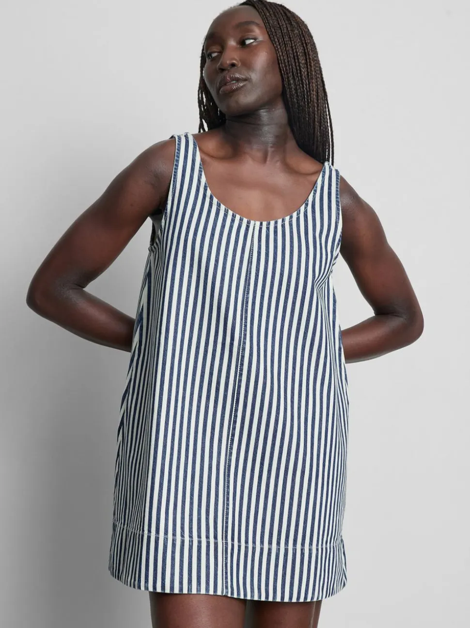Trapez-Minikleid aus Baumwolldenim