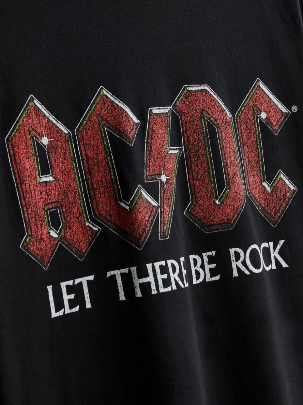 T-Shirt mit „AC/DC“ Grafik