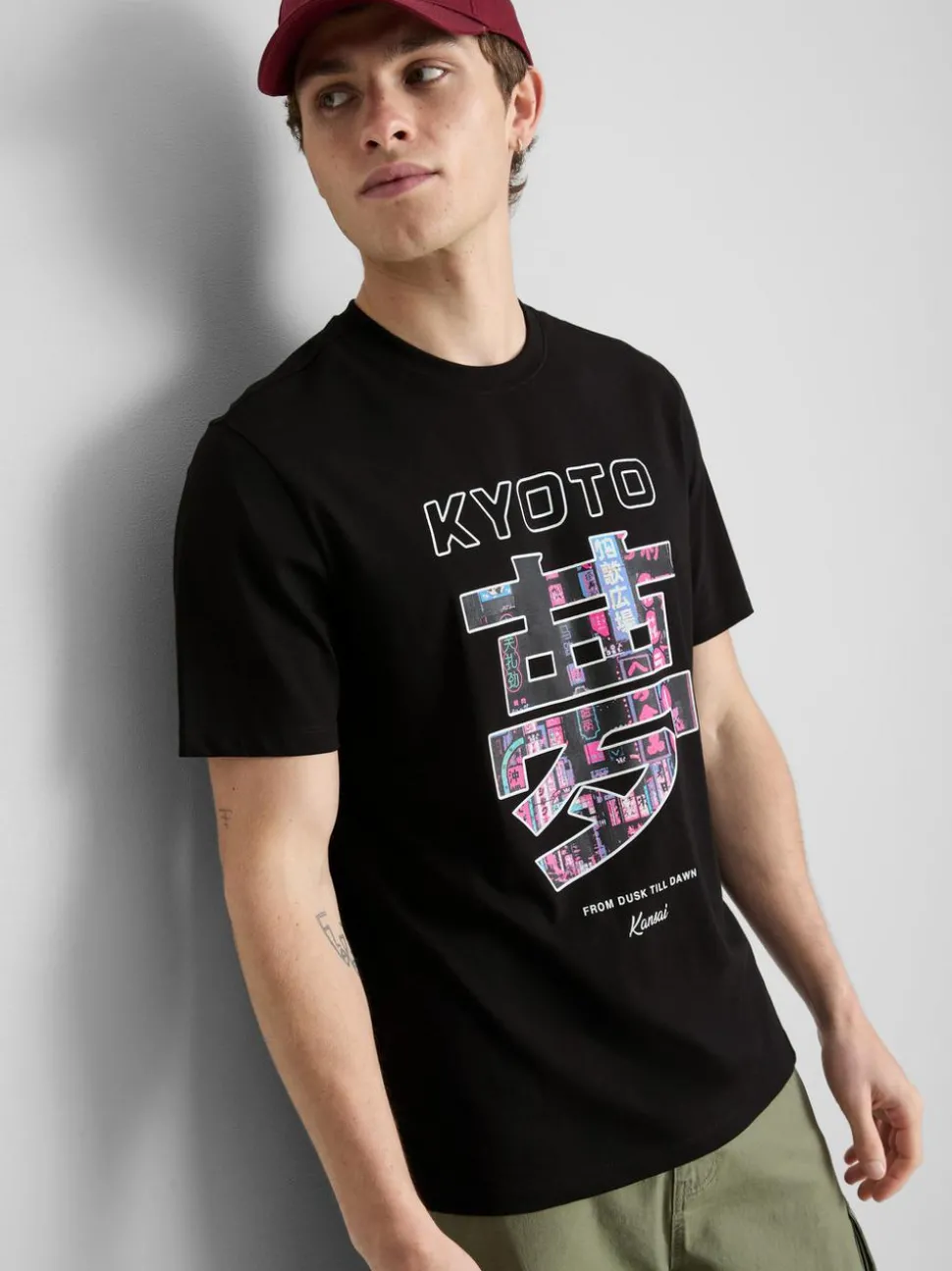 T-Shirt mit Kyoto-Grafik