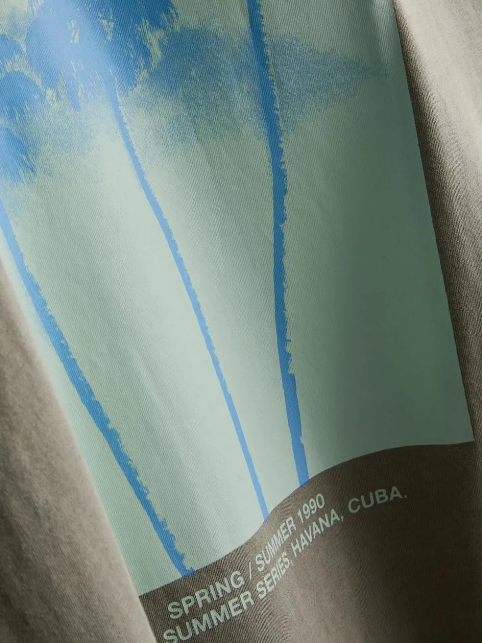 T-Shirt mit Palmen-Grafik
