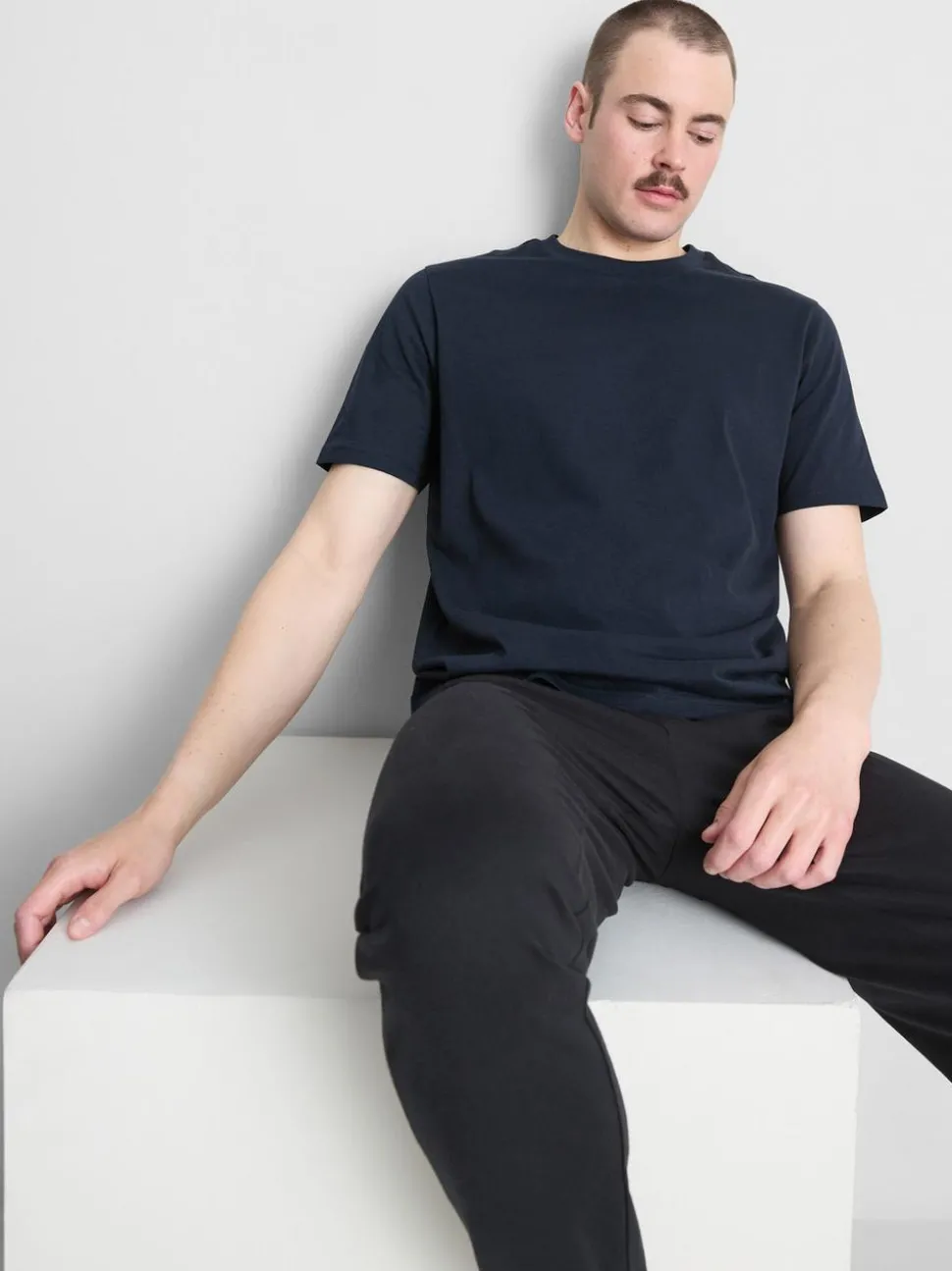 T-Shirts mit Rundhalsausschnitt, 2er-Pack
