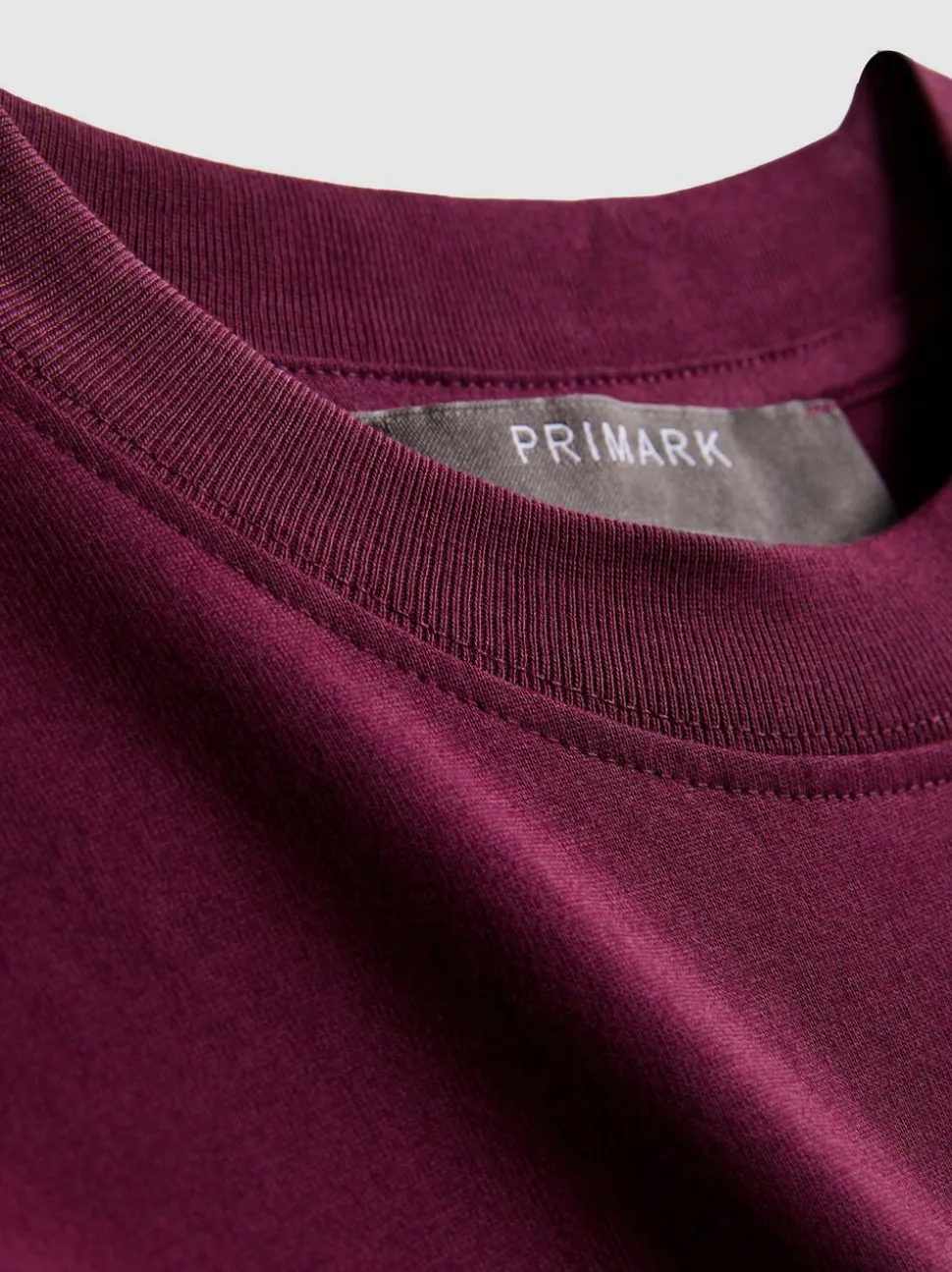 Ultimatives Baumwoll-T-Shirt mit Rundhalsausschnitt