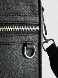 Umhängetasche mit Reißverschlussdetail