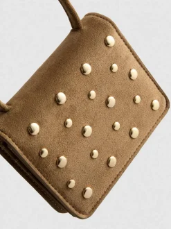 Umhängetasche mit Ziernieten