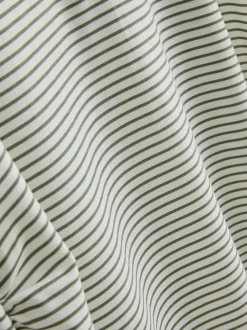 Umstandsnachthemd mit Print und Druckknöpfen
