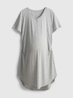 Umstands-Schlafshirt mit Druckknopf