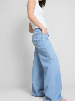 Weite Baumwoll-Jeans mit mittlerer Leibhöhe