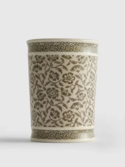 Zahnputzbecher mit Blumenmuster