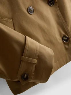 Zweireihiger, gerade geschnittener Trenchcoat